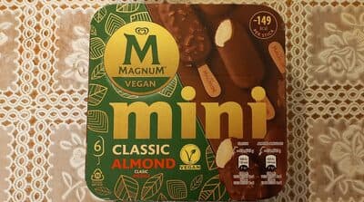 Vegan mini almond