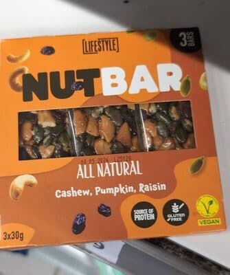 Nutbar Cashew Pumpkin Raisin