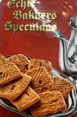 Speculaas Spiced Biscuits With Cinnamon