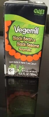 Black Bean and Black Sesame Soymilk