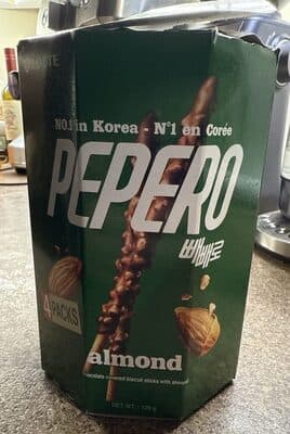 Pepero almond