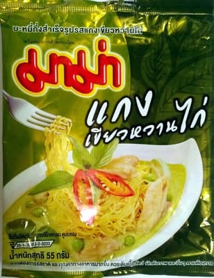 Instant Noodles Chicken Green Curry Flavor