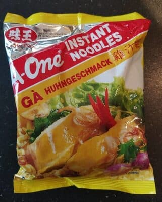 Instant Noodles Huhngeschmack