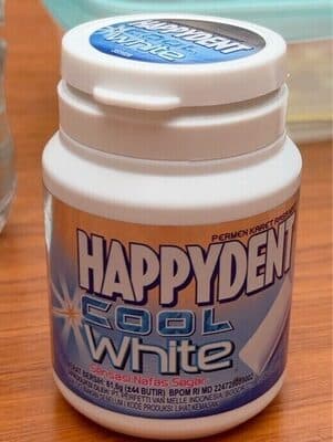 Chewing Gum Cool White
