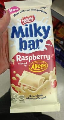 milky bar w raspberry