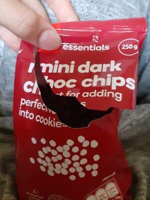 mini dark choc chips