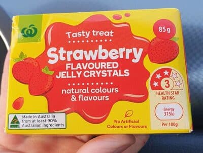 Strawberry Flavoured Jelly Crystals