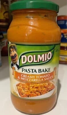 Pasta Bake Creamy Tomato and Mozzarella Sauce