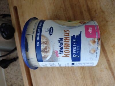 Smooth hummus