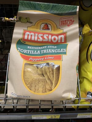 Mission tortilla triangles peppery lime