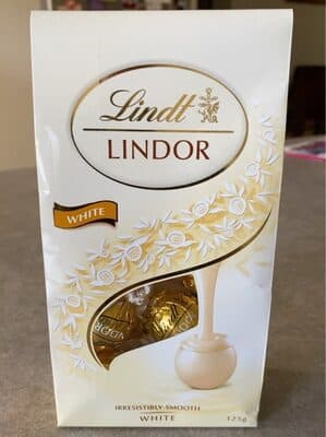 Lindor irresistibly smooth White