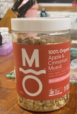 100% organic apple and cinnamon muesli