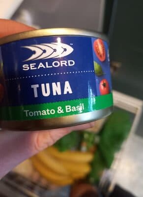 Tuna (Tomato & Basil)