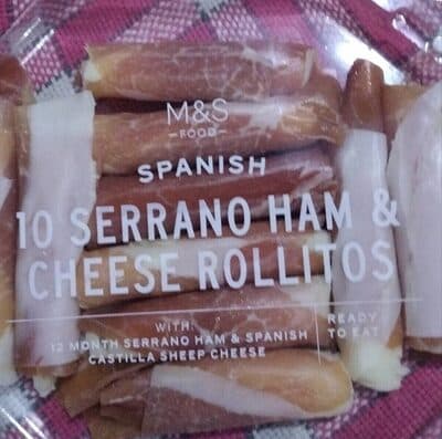 Serrano ham and manchego rollitos