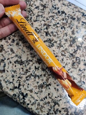 Lindor caramel milk chocolate stick