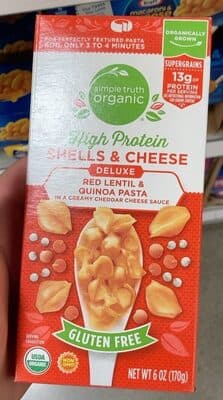 Deluxe red lentil and quinoa pasta mac and cheese
