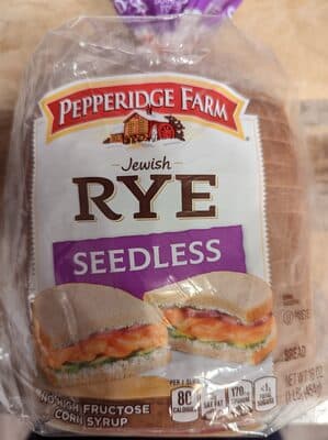 Seedless Jewish Rye Bread