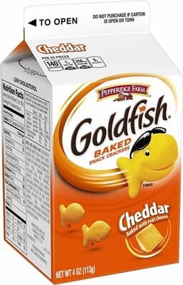 Cheddar Baked Snack Crackers