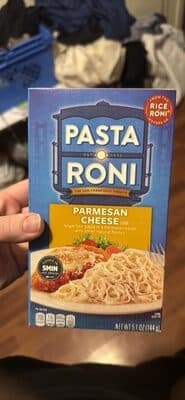 Parmesan Cheese Flavor Angel Hair Pasta in a Parmesan Sauce