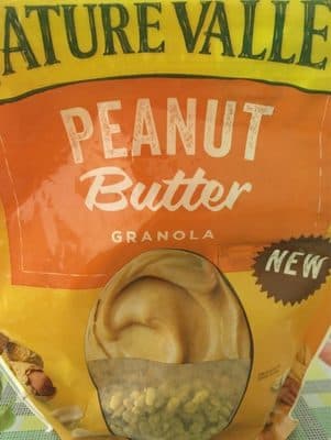 Creamy & Crunchy Peanut Butter Granola