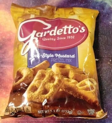 Deli-Style Mustard Pretzel Mix