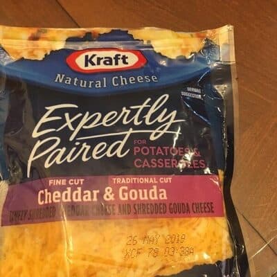 Fine Cut Cheddar & Traditional Cut Gouda Finely Shredded Cheddar Cheese and Shredded Gouda Natural Cheese