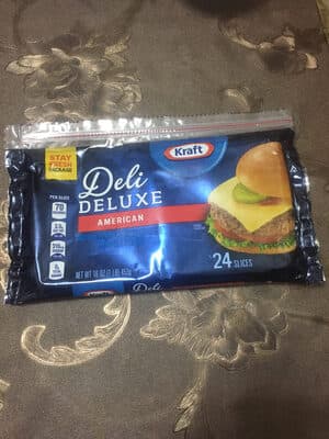 American Deli Deluxe Pasteurized Process American Cheese Slices