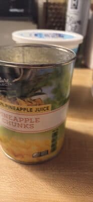 Pineapple Chunks in 100% Pineapple Juice
