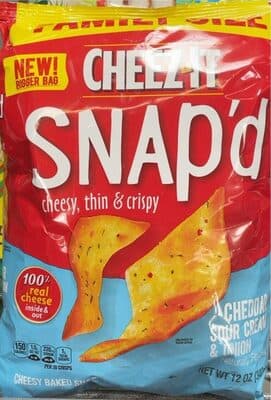Cheddar Sour Cream & Onion Flavored Cheesy Baked Snacks
