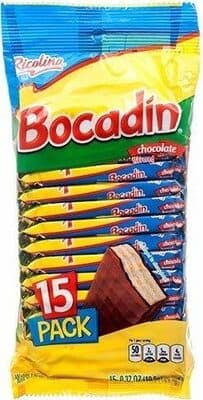 Wafer with Peanut Filling and Chocolate Flavored Bocadin