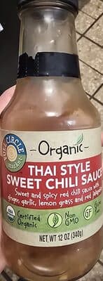 Thai Style Sweet And Spicy Red Chili Sauce With Ginger, Garlic, Lemon Grass And Red Jalapenos