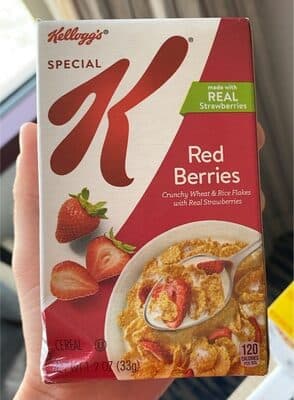 Red Berries Crunchy Wheat & Rice Flakes With Real Strawberries Cereal