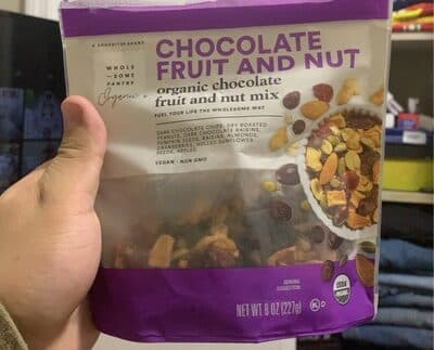 Organic Chocolate Fruit And Nut Dark Chocolate Chips, Dry Roasted Peanuts, Dark Chocolate Raisins, Pumpkin Seeds, Raisins, Almonds, Cranberries, Hulled Sunflower Seeds, Apples Mix
