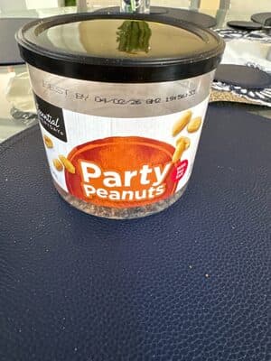 Essential Everyday Party Peanuts Sea Salt