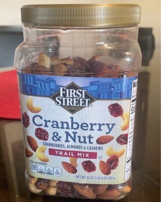 Cranberry & Nut Trail Mix
