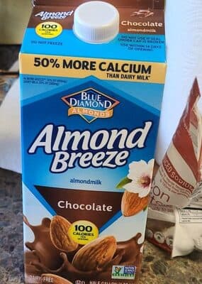 Chocolate Almondmilk