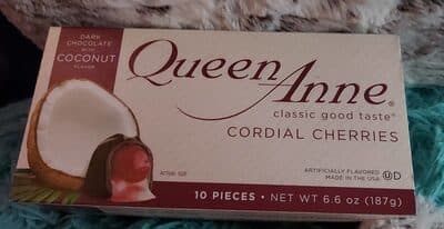 Dark Chocolate With Coconut Flavor Cordial Cherries
