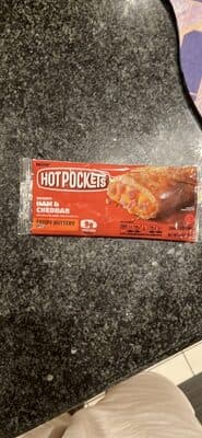 Hickory Ham & Cheddar Sandwich