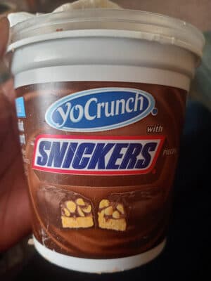 Vanilla Lowfat Yogurt with Snickers Pieces
