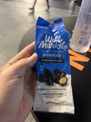 Lightly Dipped Peanuts, Dark Chocolate