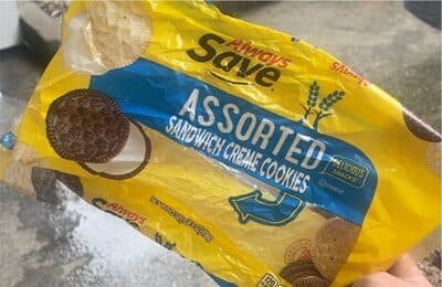 Sandwich creme cookies