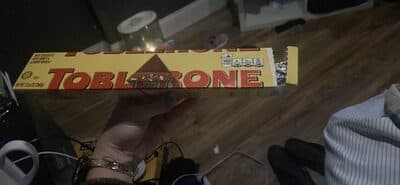Swiss Milk Chocolate With Honey And Almond Nougat Bar
