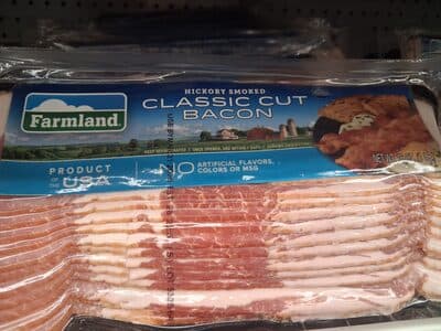 Farmland, Classic Cut Bacon, Hickory Smoked