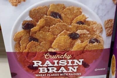 Raisin Bran Hearty Wheat & Bran Flakes with Raisins Cereal