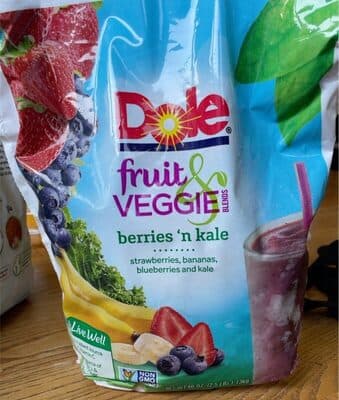 Berries 'N Kale Strawberries, Bananas, Blueberries and Kale Fruit & Veggie Blends