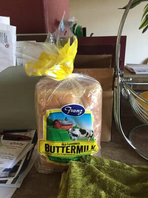 Old Fashioned Buttermilk Bread