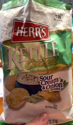 Sour Cream & Onion Flavored Kettle Cooked Potato Chips
