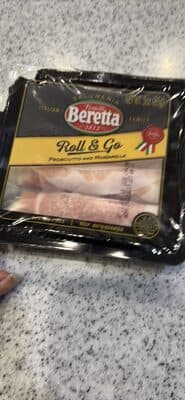 Prosciutto And Mozzarella Roll & Go