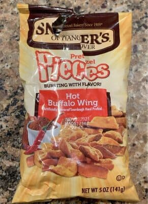 Snyder hot Buffalo wings peg bag