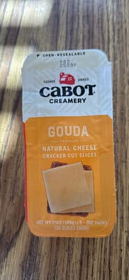Gouda Natural Cheese Cracker Cut Slices